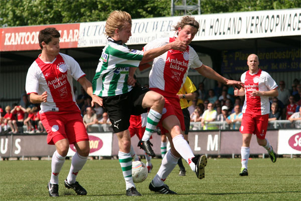 v.v. IJsselmeervogels - SC Genemuiden (Foto Helmich Lubberts).